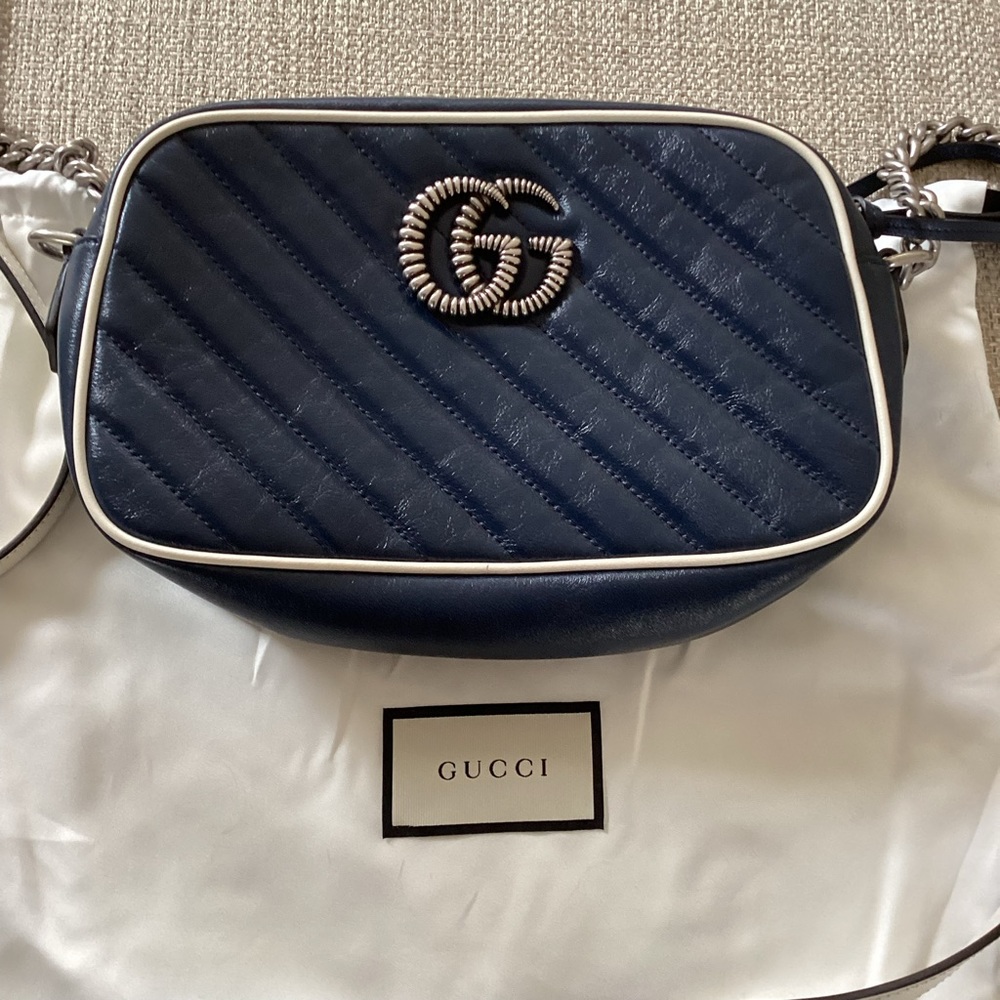 Gucci GG Marmont Camera Purse Navy leather Cross body bag and matching wallet - Picture 2 of 13